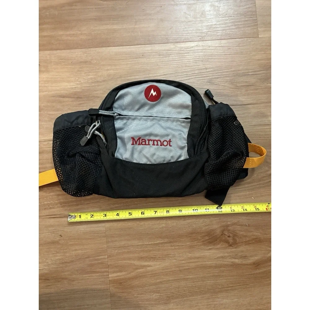 Marmot Walkabout Hip Belt Crossbody Bag Hiking‎ Travel Fanny Pack